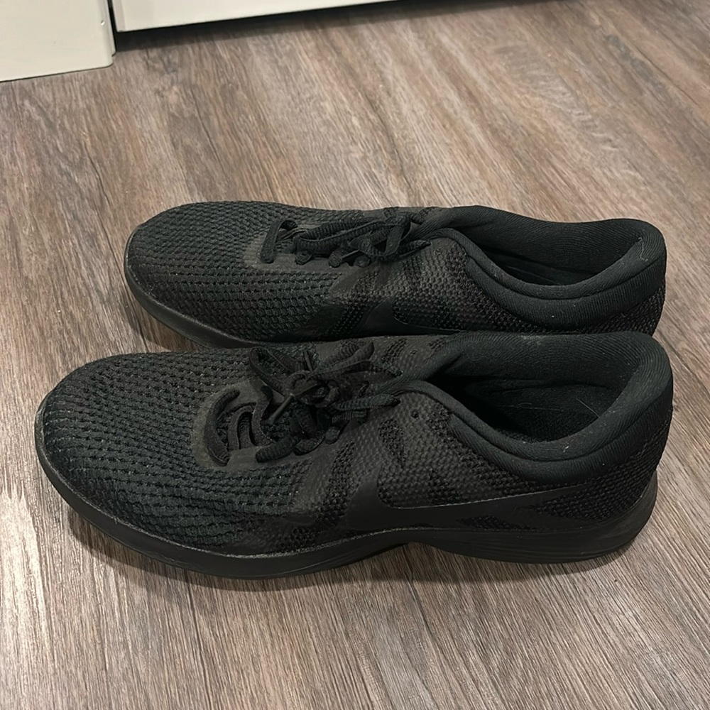 tennis shoes